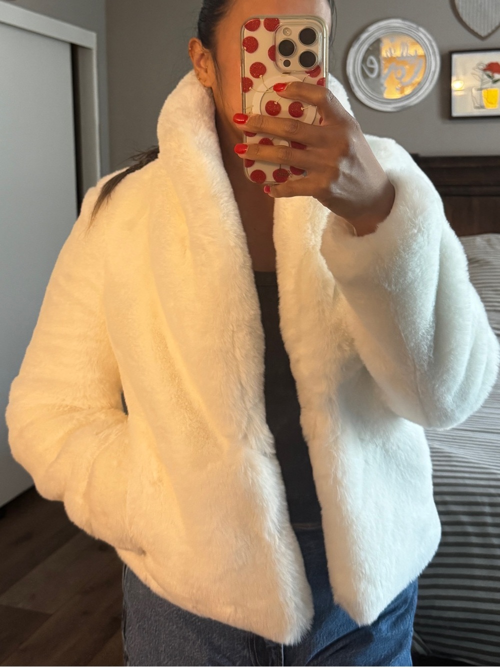 Inc faux fur white coat small